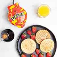 Uncanny Brands Pokémon Pikachu Mini Waffle Maker - Pokemon